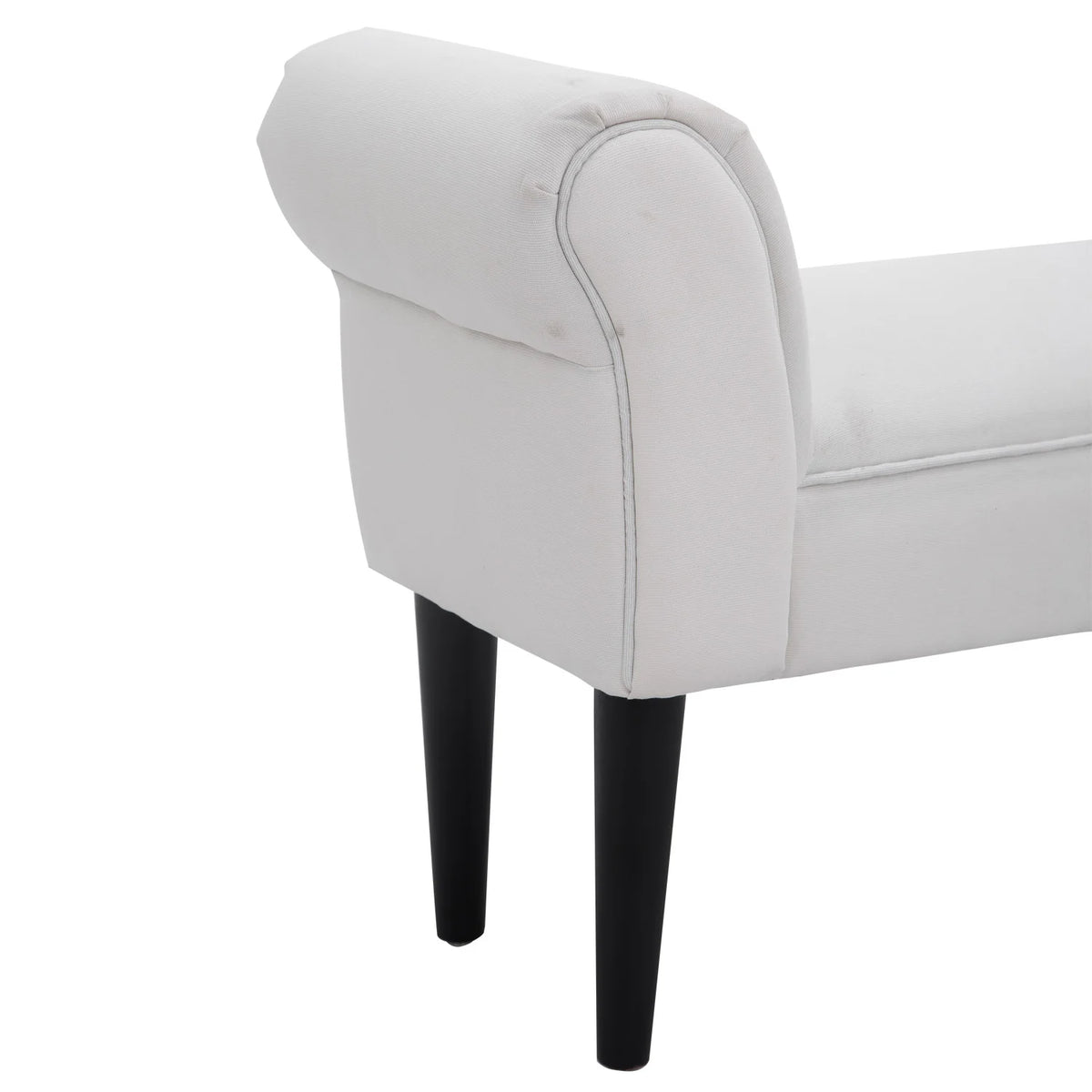 Banquette blanche à accoudoirs roulés, profil de l’accoudoir