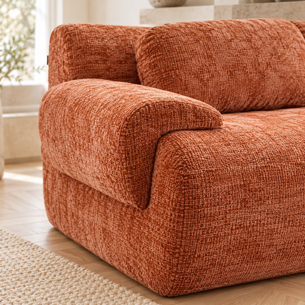 Canapé Cloud compact de 184 cm en chenille, orange, gros plan du revêtement et des finitions