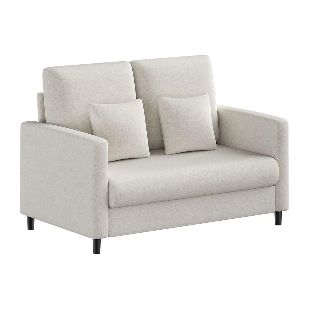 Canapé compact beige avec coussins lombaires, vue de trois quarts sur fond blanc