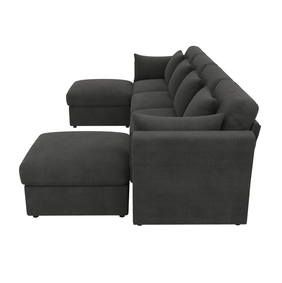 Canapé panoramique noir avec modules poufs, vue de profil sur fond blanc