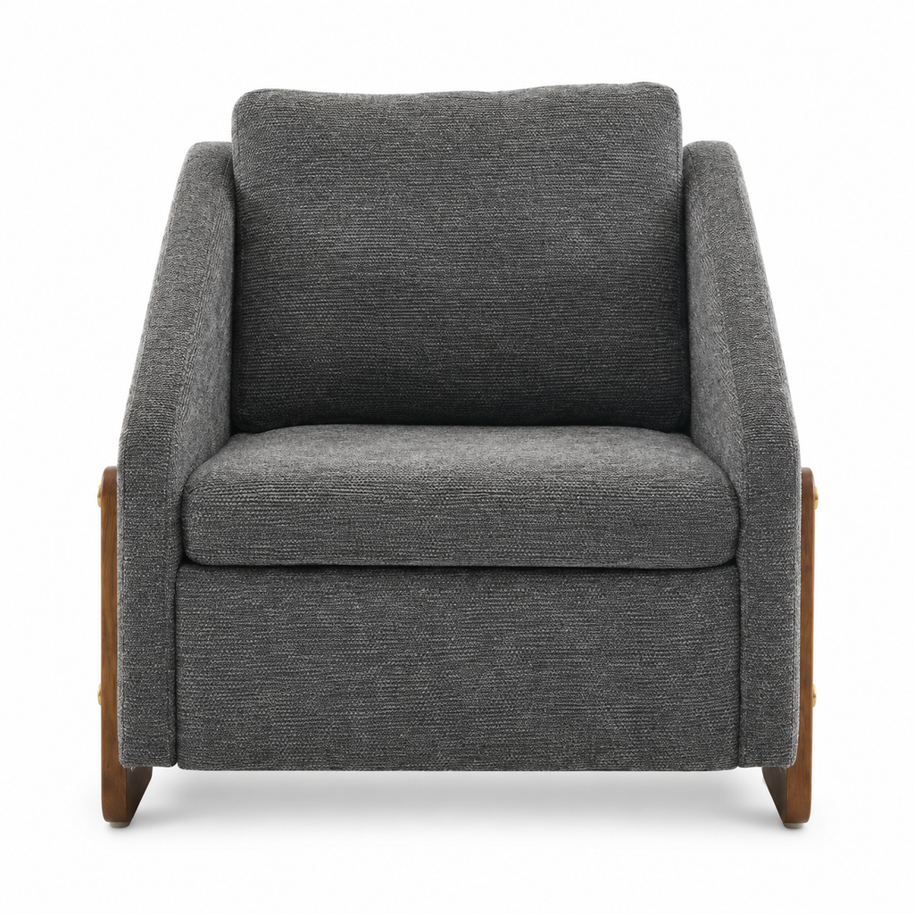 Fauteuil gris en chenille à structure bois apparente, vue de face sur fond blanc