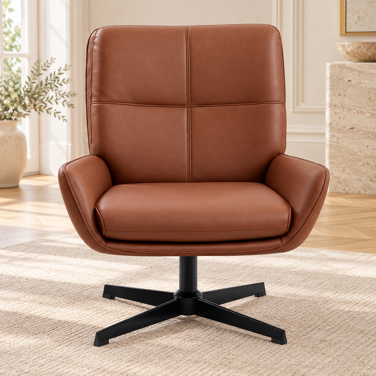 Fauteuil pivotant marron aspect cuir à pied étoile noir, autre angle dans un salon lumineux