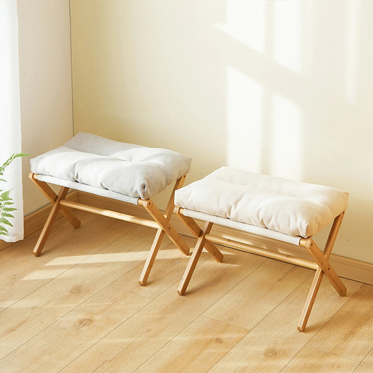 Lot de repose-pieds souples à piètement bois